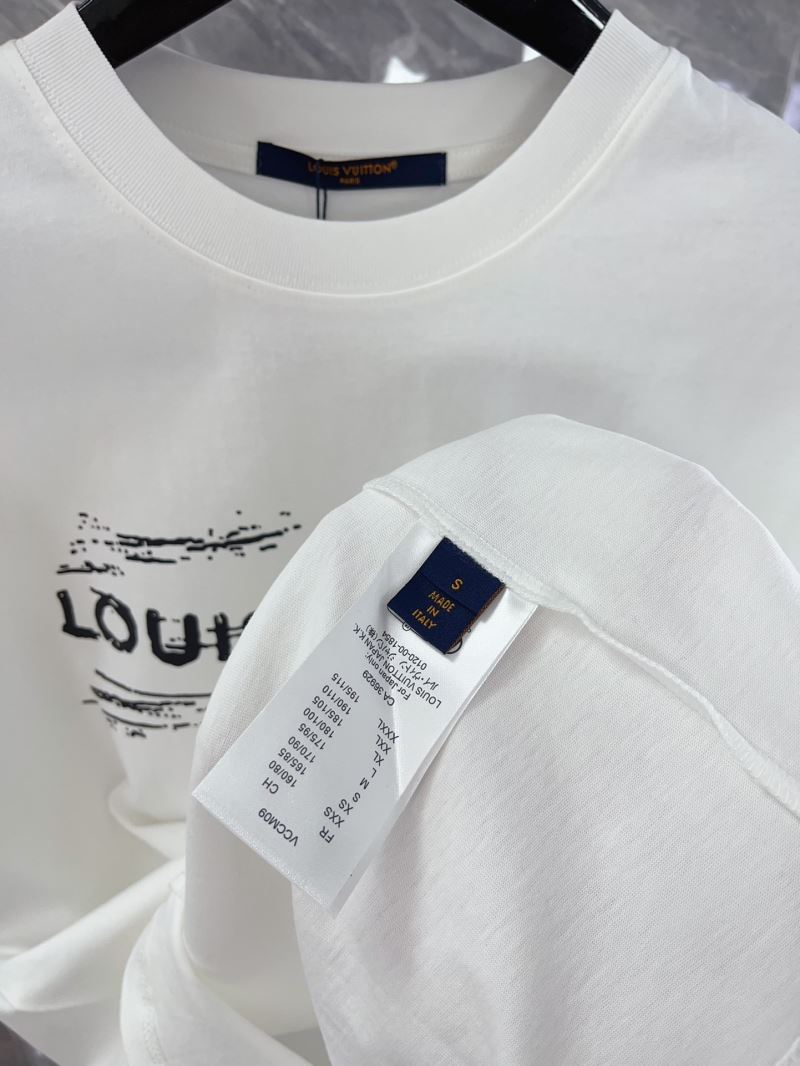 Unclassified Brand T-Shirts